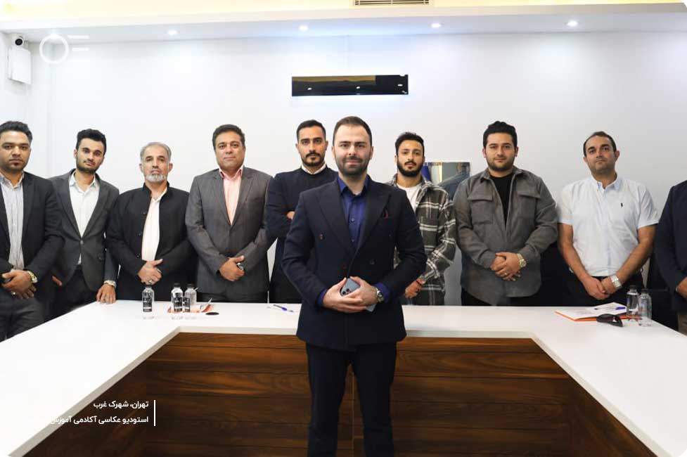 کاریزما مشاور املاک
